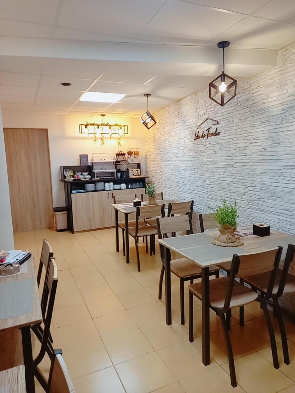 Hotel Marea ポイオ エクステリア 写真